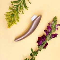 Honey Play Box Irresistible - Air Pulse Clitoral Sucking Vibrator Vibrators 9 Honey Play Box Irresistible - Air Pulse Clitoral Sucking Vibrator Vibrators