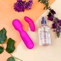 Honey Play Box Clit Stim Vibrator Bundle