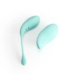 Honey Play Box 2 In 1 Set Suction Vibrator